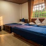 Luxury Family Suite (1 King + 1 Double)